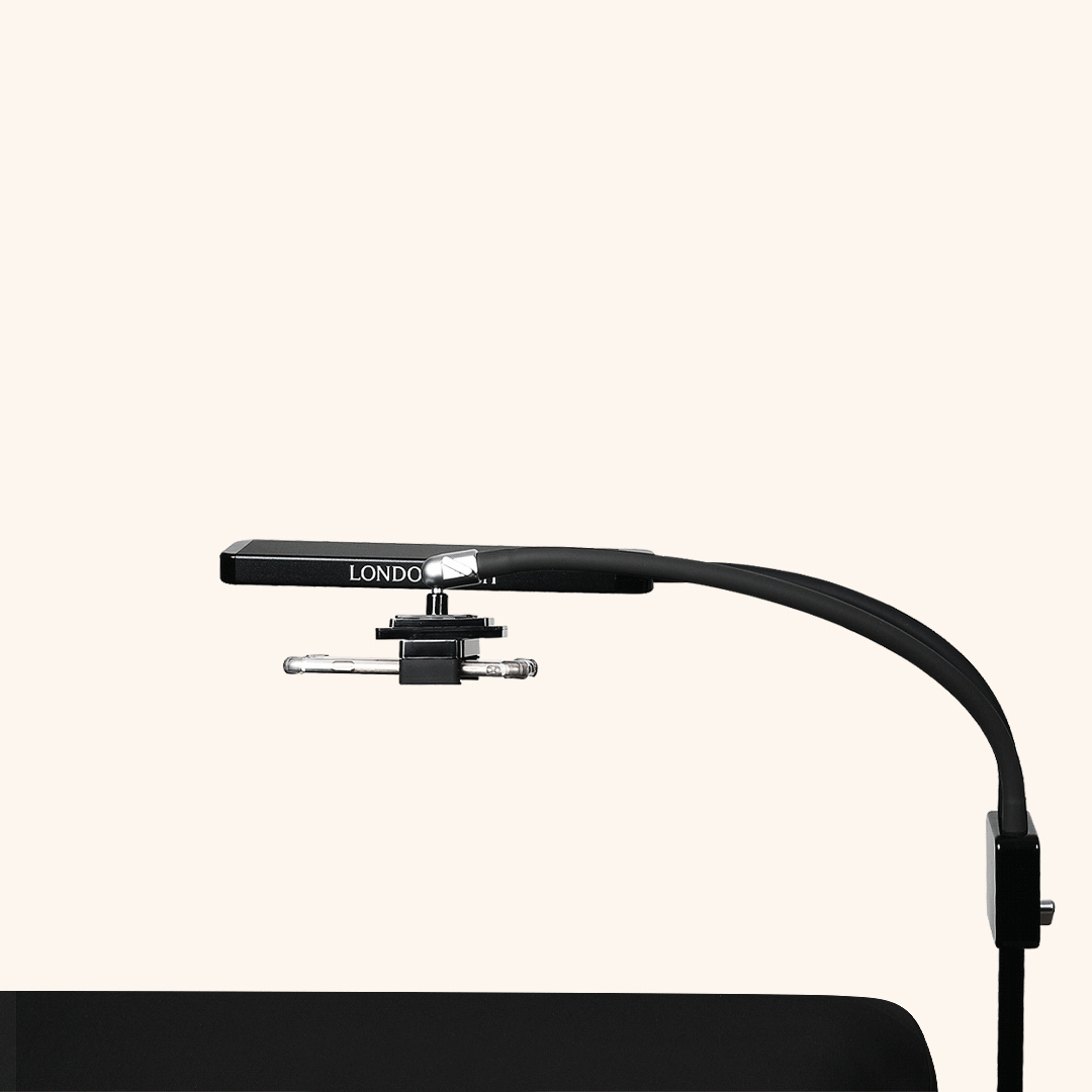 Glamcor Capture Light and Phone Stand