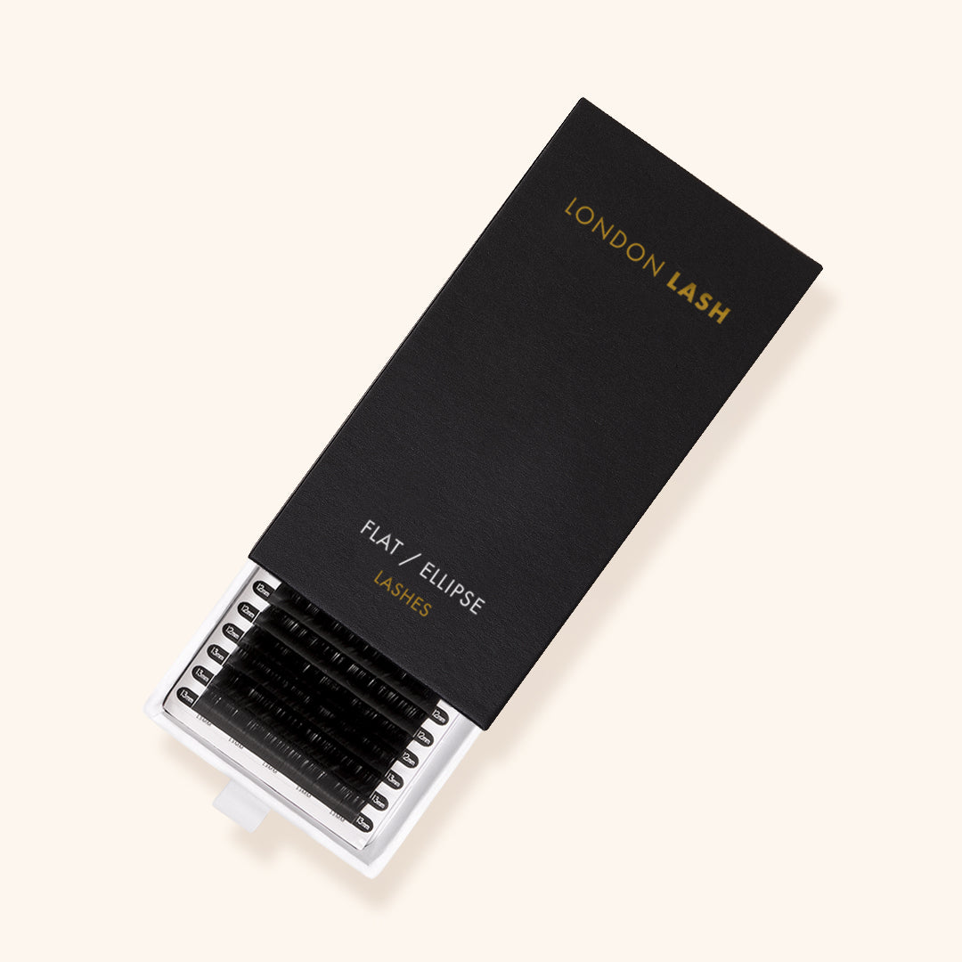 Tray of Matt Flat Ultra Soft Lashes in 0.25