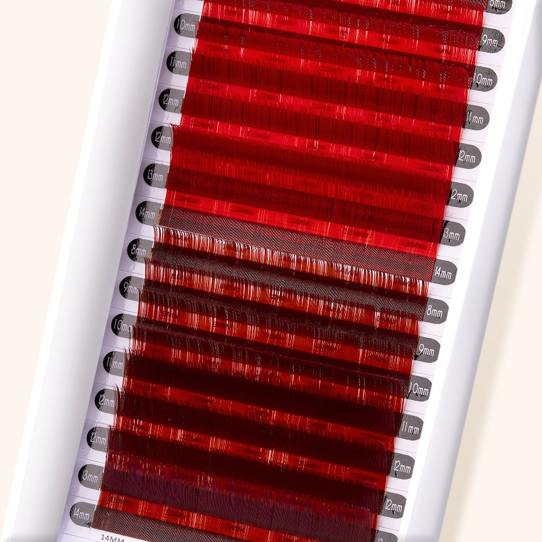 Red and Red Brown Mayfair Colored Lash Extensions in Tray